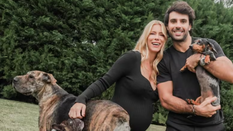 Nicole Neumann y Manu Urcera fueron papás de un varón llamado Cruz. Mirá su primera foto